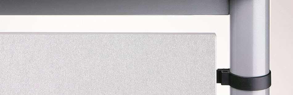 Silberne Sichtblende für Schreibtische Silberne Sichtblende für Schreibtische